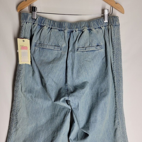NWT Reba Womens Jeans Size 10 Blue Embroidered High Rise Elastic Waist Pockets - Picture 5 of 8
